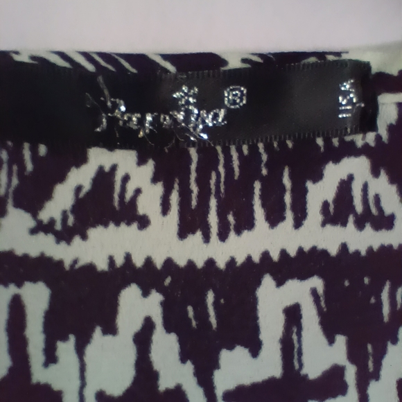 Shawl - Picture 3 of 3